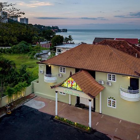 Gaia Hotel Tanjung Bungah  Buitenkant foto